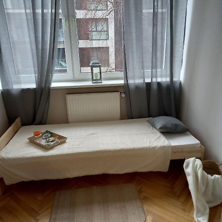 Regem Pokoje Zlota Варшава Экстерьер фото