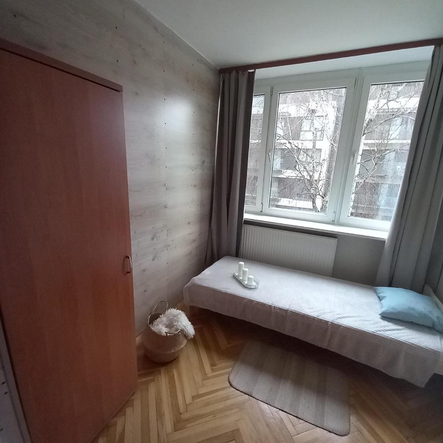 Regem Pokoje Zlota Варшава Экстерьер фото