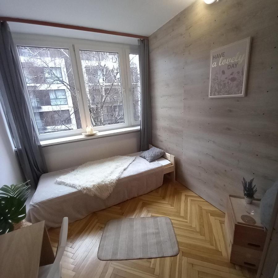 Regem Pokoje Zlota Варшава Экстерьер фото